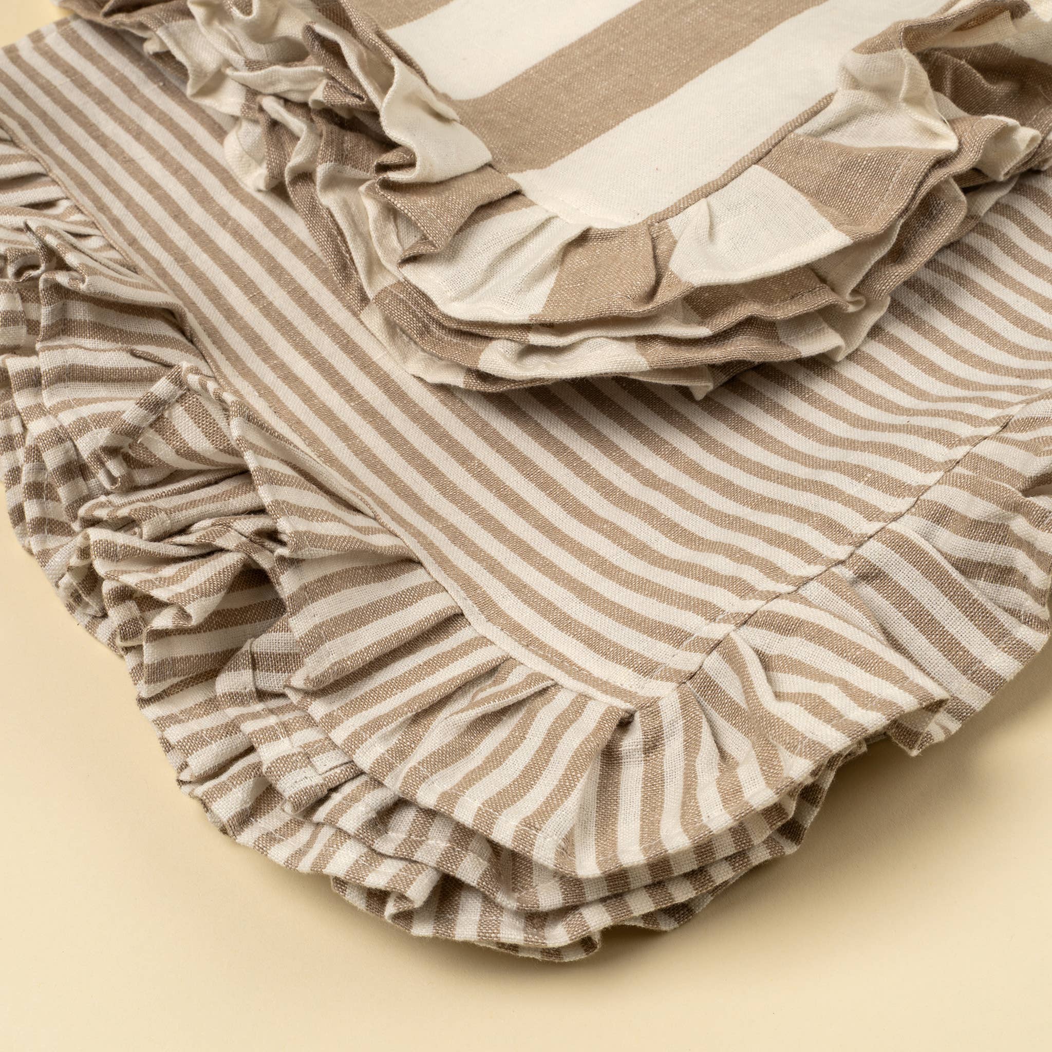 Ruffle Stripe Tea Towels