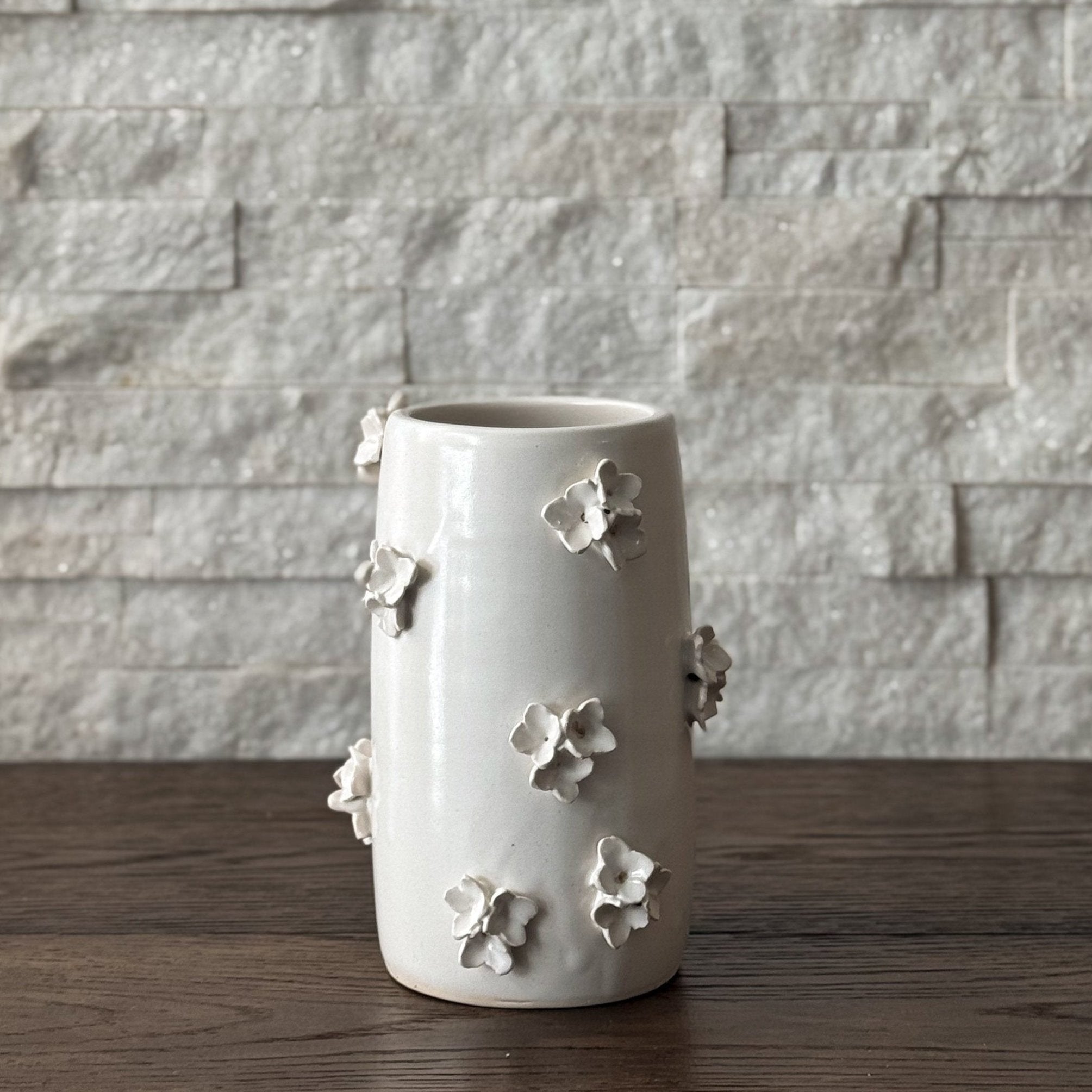 Mila Flower Vessel