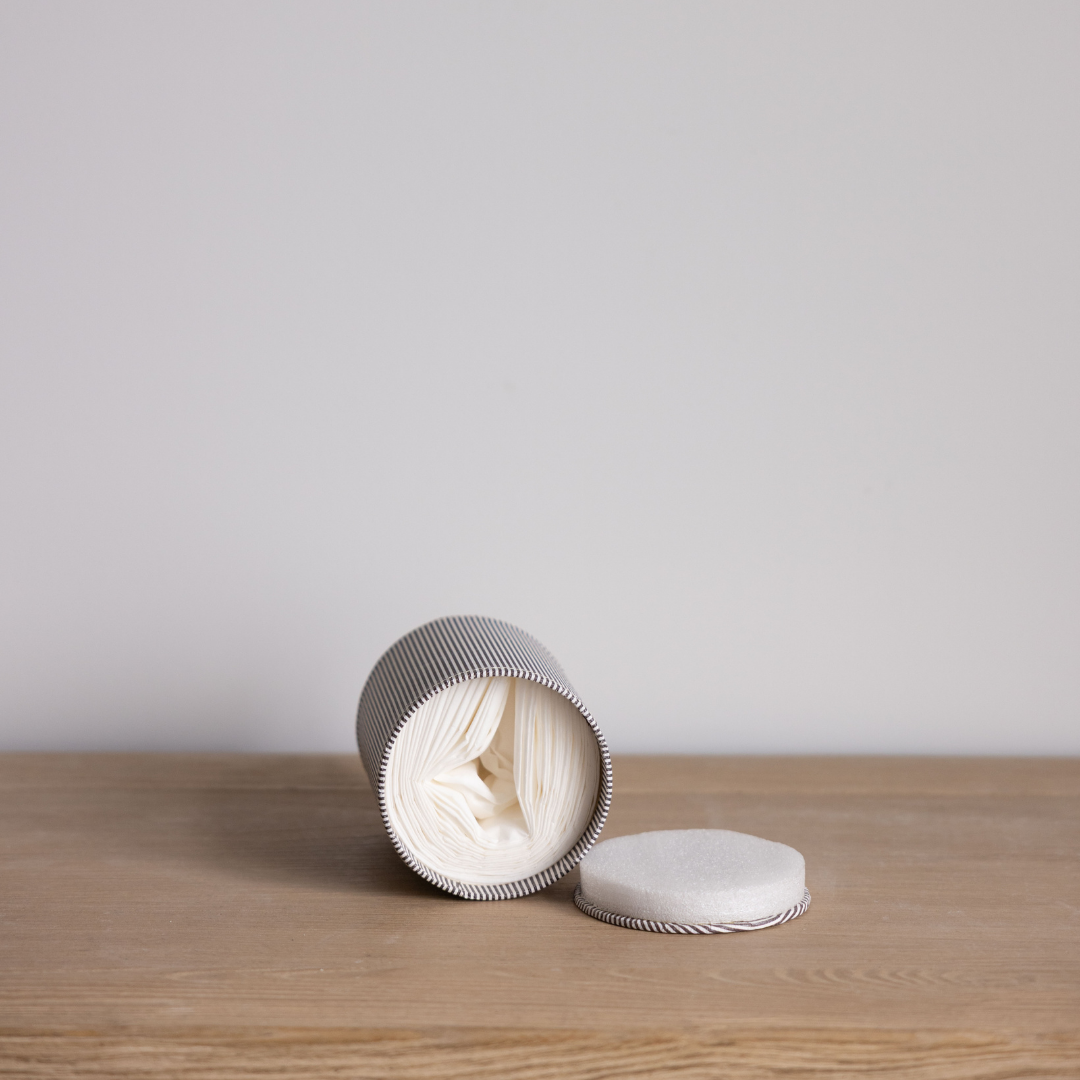 Pinstripe Tissue Holder