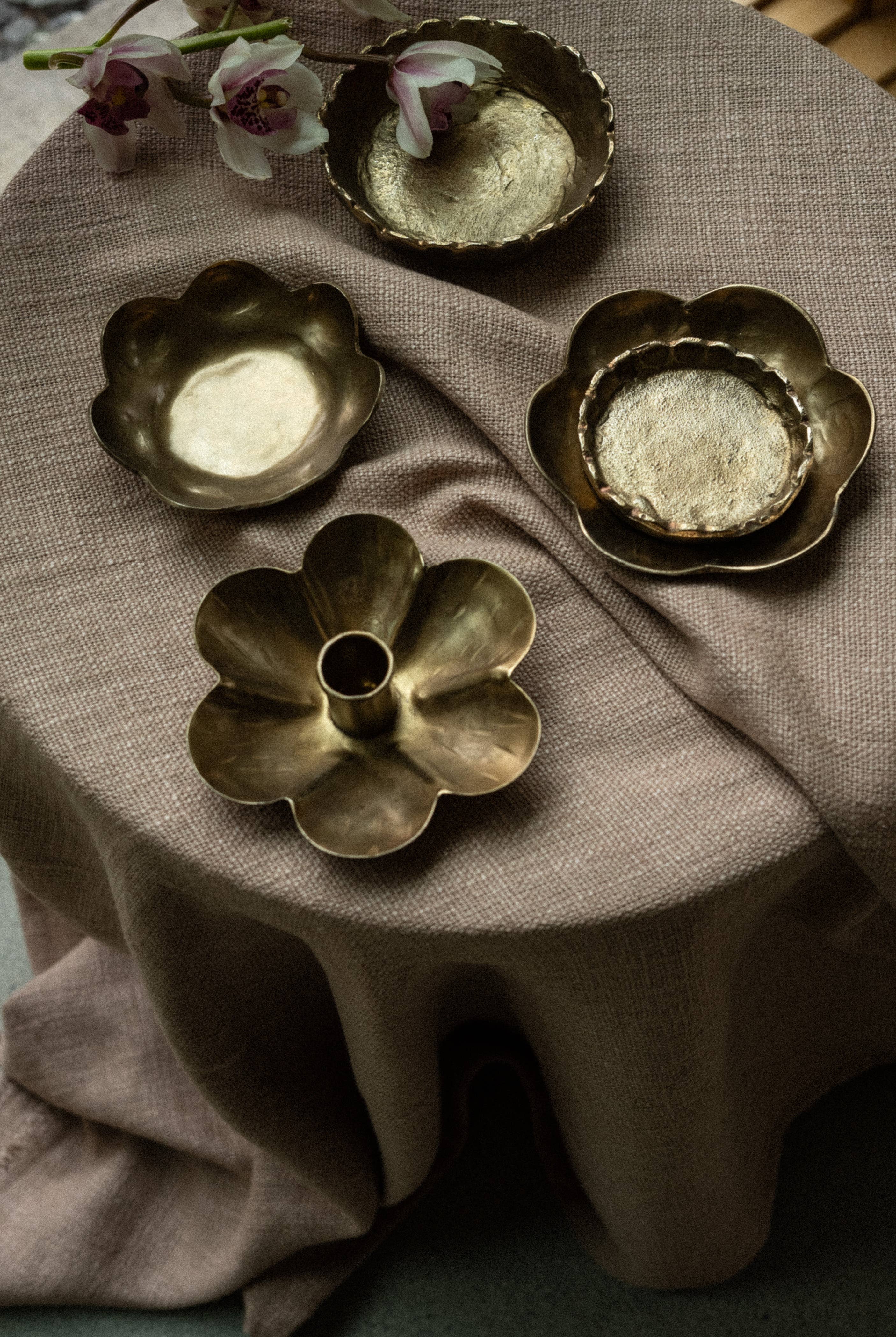 Forged Flower Catchalls