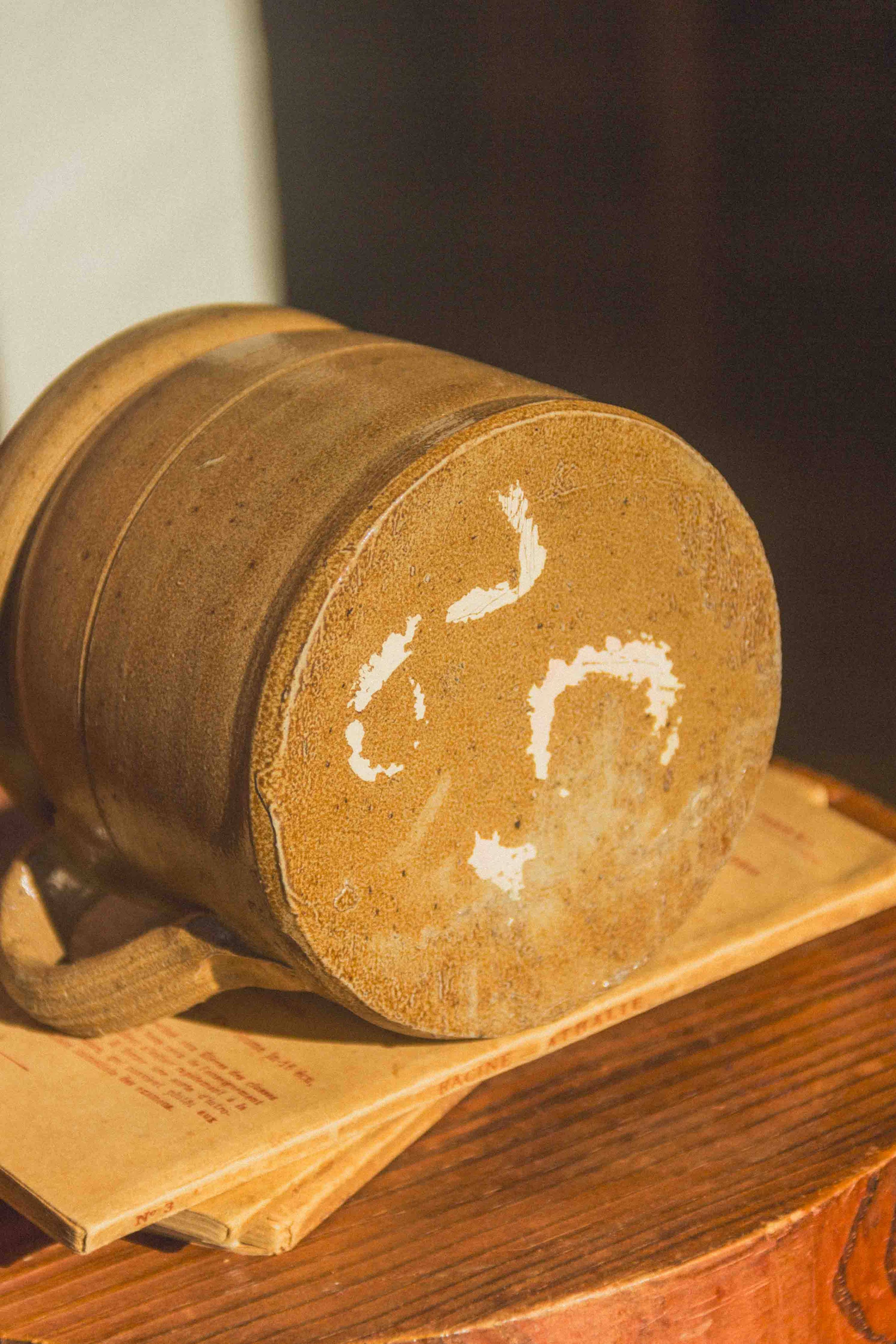 Grease Pot no.6