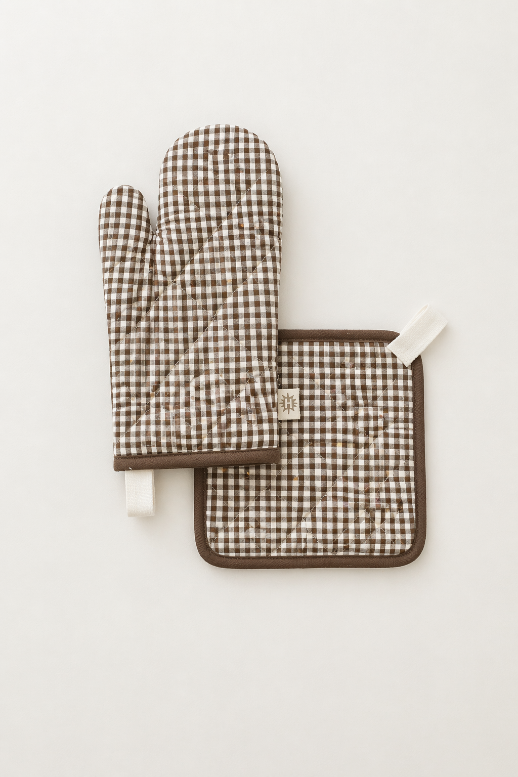 Brown Linen Gingham Oven Mitt Set