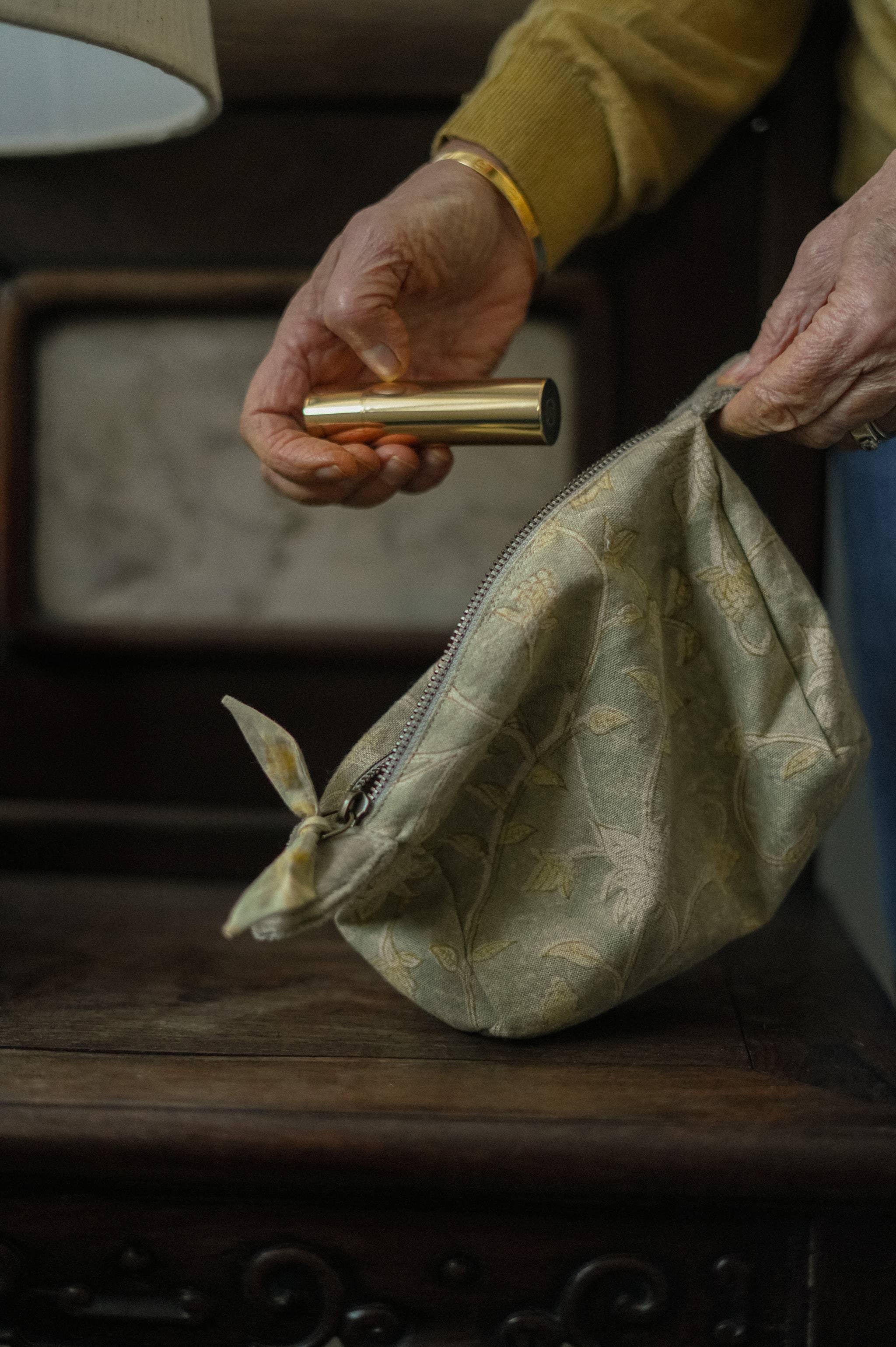 Olive Block Print Pouch S