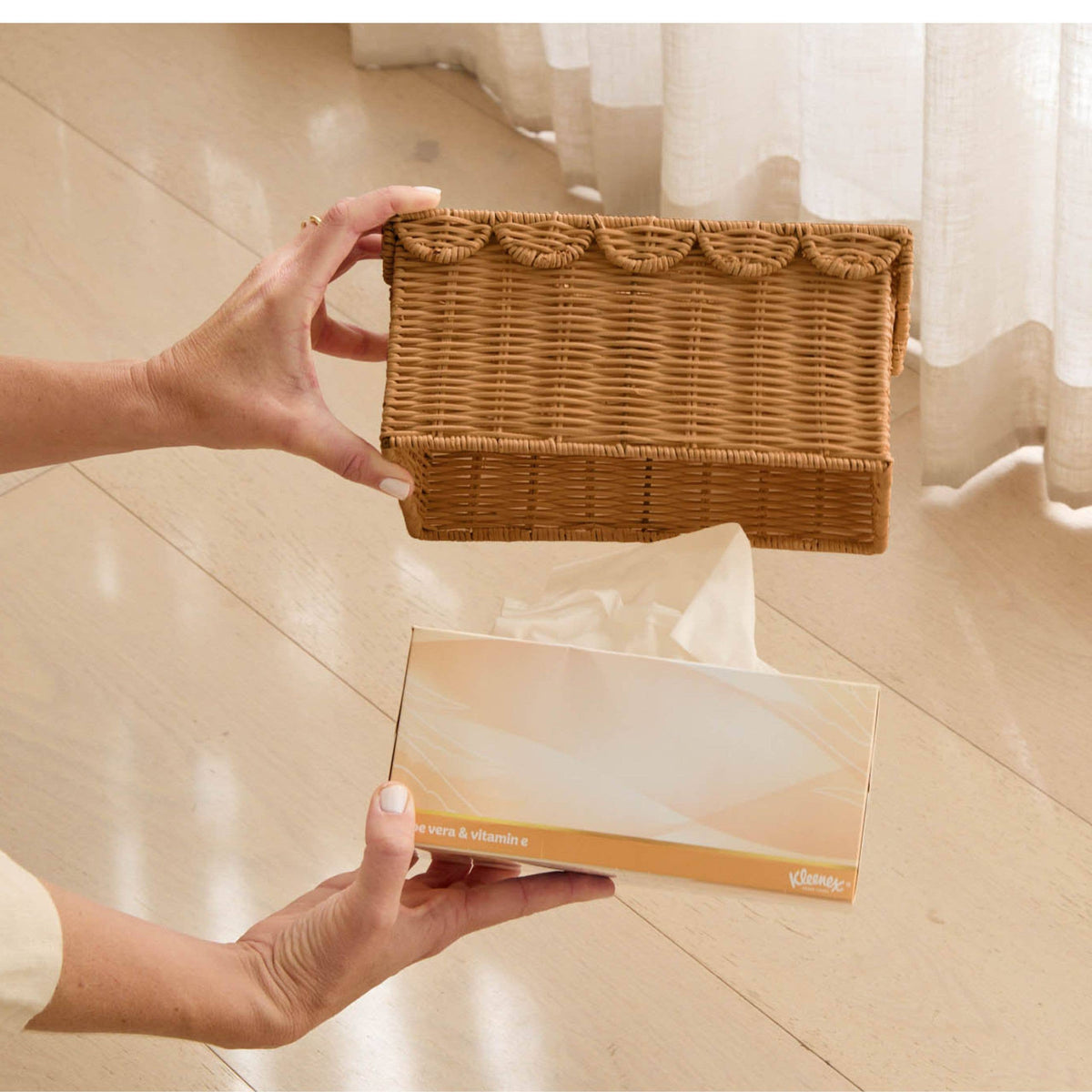 Bonnie Scalloped Rectangle Tissue Box Cover